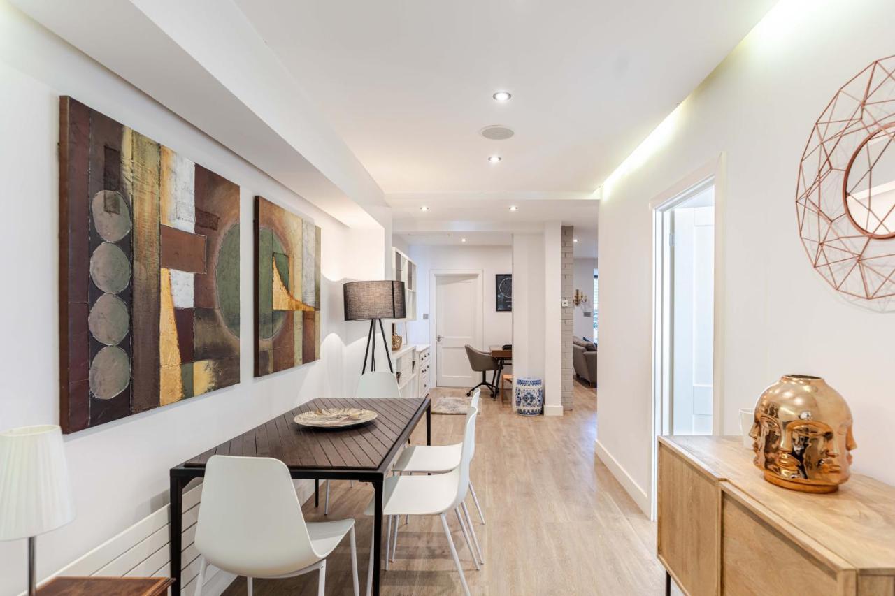 Apartmán Kensington Garden Flat Londýn Exteriér fotografie